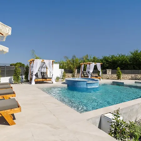 Oasis Luxury Residences Appartamento *