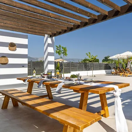 Oasis Luxury Residences Kalpaki