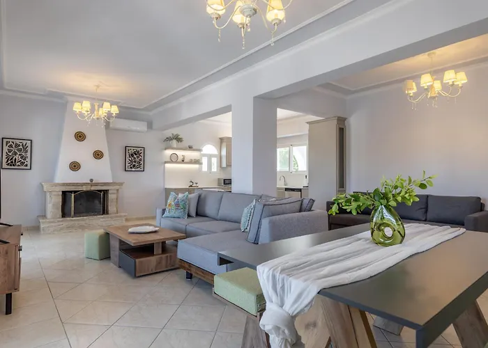 Oasis Luxury Residences *