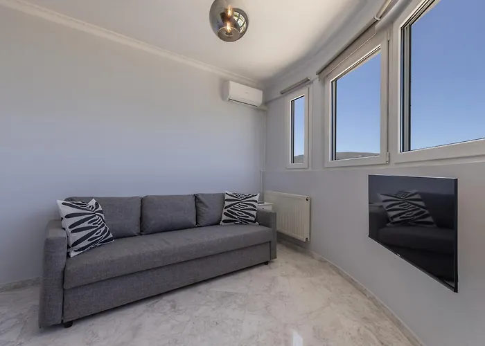 アパート Oasis Luxury Residences