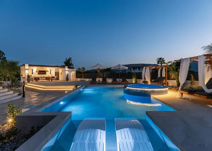 Oasis Luxury Residences Kalpaki