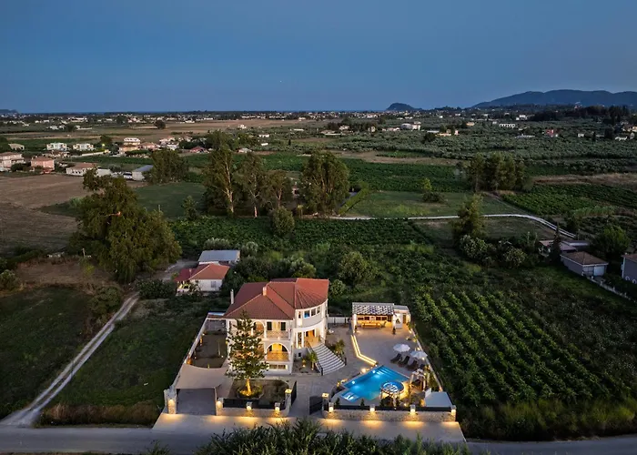 アパート Oasis Luxury Residences