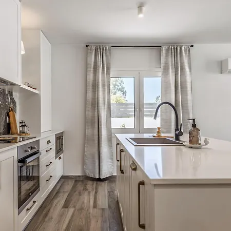 Apartment Oasis Luxury Residences