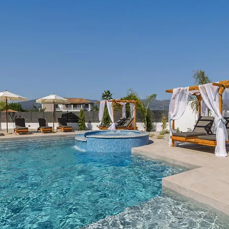 Oasis Luxury Residences