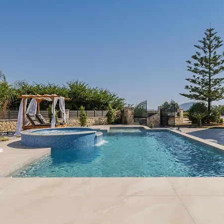 Oasis Luxury Residences