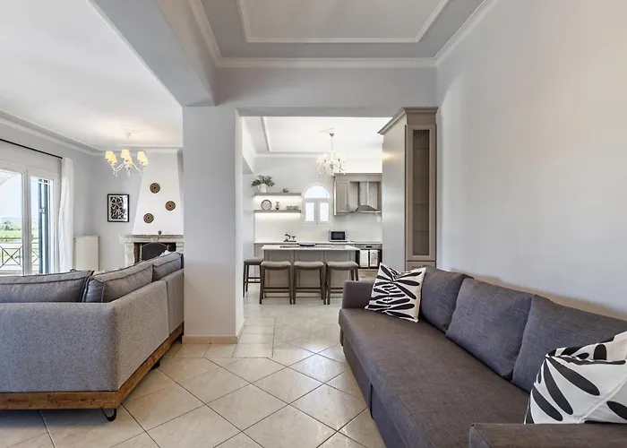 Oasis Luxury Residences 公寓 *