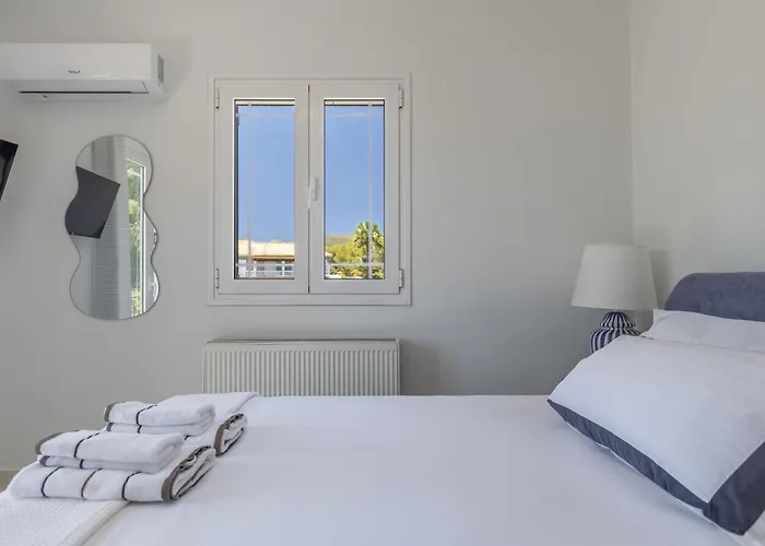 Oasis Luxury Residences 公寓